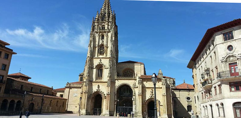 Catedral de San Salvador en tu escapada a Oviedo