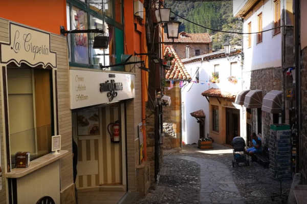 Potes (Cantabria) Uno de los pueblos más bonitos de España