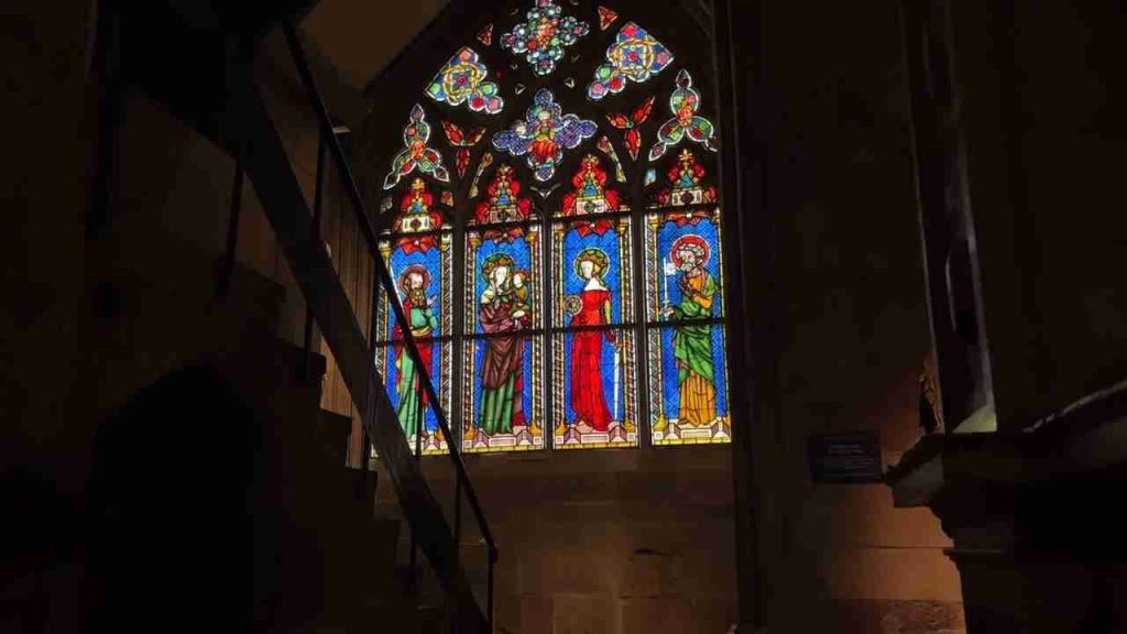 Catedral de Friburgo cristaleras
